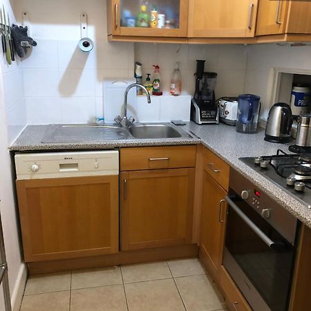 Cosy Double Room In West Kensington London Exterior photo